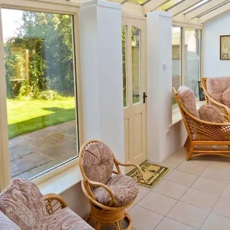 بيت للعطل Hookstone House *